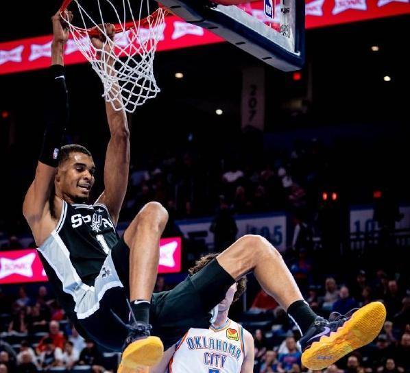 AYX GAMES关于Ning新星战术调整表现惊艳，快船未来可期！的信息