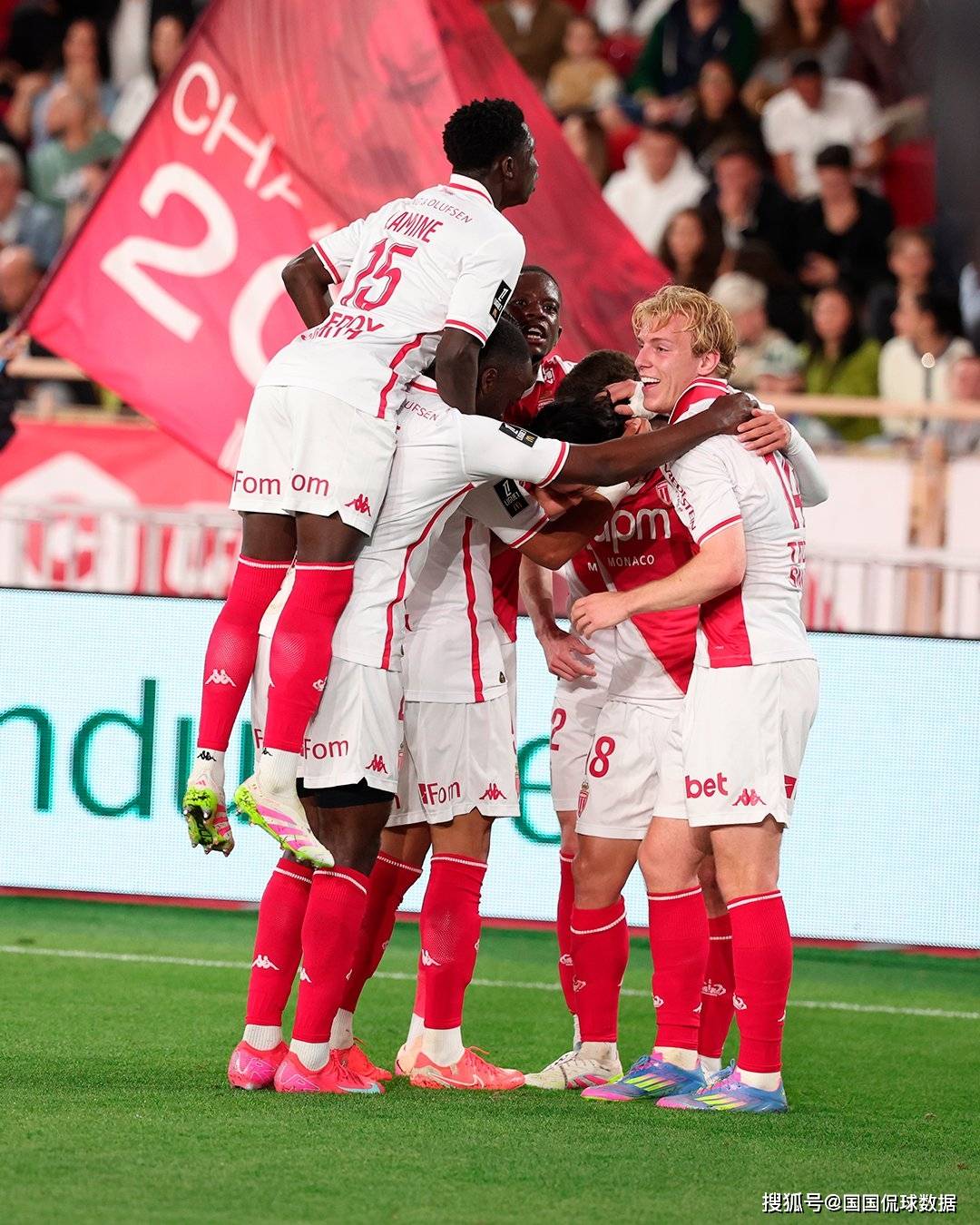 爱游戏平台体验清晨摩纳哥备战西甲，临场应变细节曝光，压力陡增，控场能力受关注的简单介绍